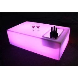 Outdoor tafel met LED verlichting + waterdicht koelvak